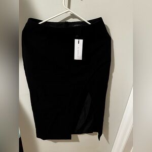 Black dynamite slit leg skirt